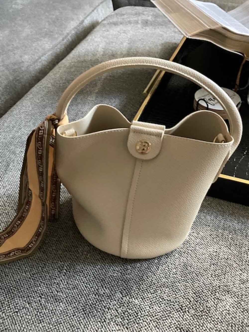 Tiny Bucket Bag